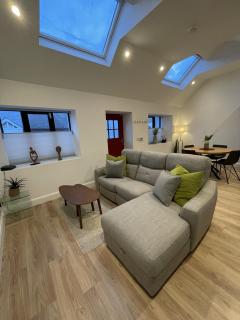 Howth Village Cottage - 6