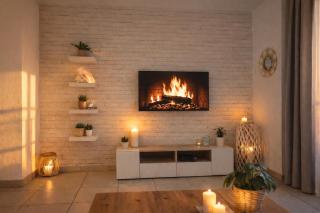 Hill apartment with terrace, parking, pool & paddle court - 7