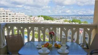 Above the Sea Luxury Apartment - 5