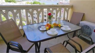 Above the Sea Luxury Apartment - 2