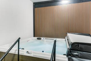 Ski, Golf and Hike Spacious Dover Retreat! - Dover - 1