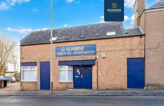 5 x Main Street Serviced Apartments - Easy Ring Road Access and 5 mins to STANNERGATE PORTS - over 20 Locations in the City offered by Sunrise Short Lets Dundee - 0