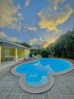 Villa intimiste avec piscine privée - 0