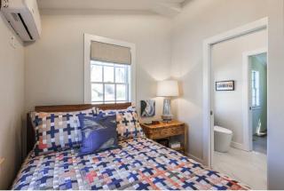 Modern Design - Walk to Galleries + Beach + Dining - 6