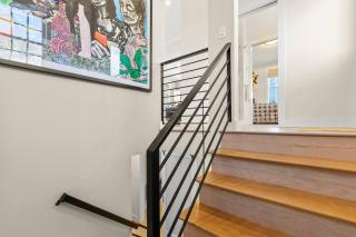 Modern Design - Walk to Galleries + Beach + Dining - 5