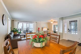 Yakima Riverfront Retreat! Cozy Cascades Cabin - 4