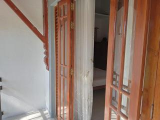 Balcony Breeze Homestay - 2