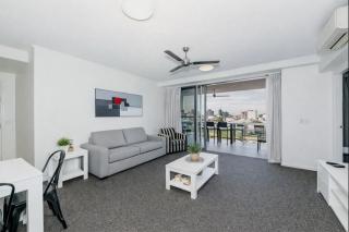 Home to Holiday at Kensington in Townsville - 8