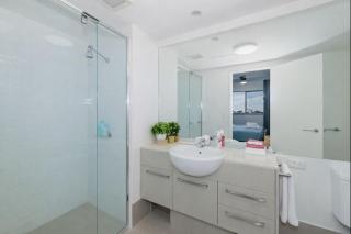 Home to Holiday at Kensington in Townsville - 3