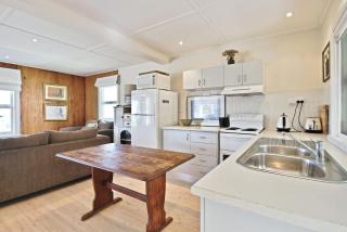 Acacia Cottage at Hyams Beach - 1