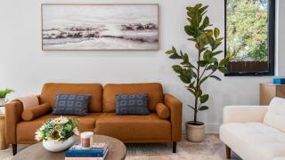 Stylish Home with Firepit Balcony Steps from Austin’s Best Near Rainey St Lady Bird Lake Downtown The Ashlee by AvantStay - 1