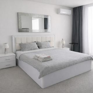 Stylish Riverside Apartments in Riviera Complex - 8