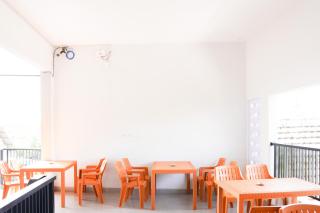 RedDoorz Plus Syariah at Umyas Hotel near Terminal Anjuk Ladang Nganjuk - 9