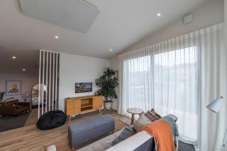 Architectural guest house in St Clair - 1