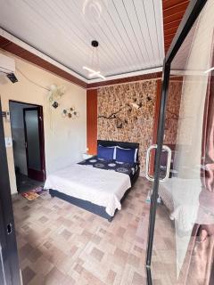 D'corner Homestay - 3