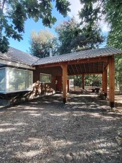 Family home on private plot with access to the river - 4