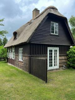 Historic Holiday Home From 1919 In Marielyst - 0