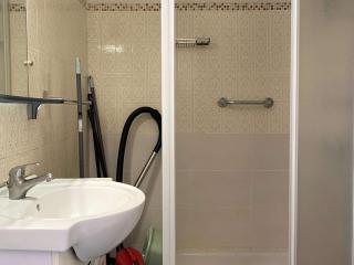 Charmant studio avec balcon à Balaruc-les-Bains - FR-1-553-317 - 4