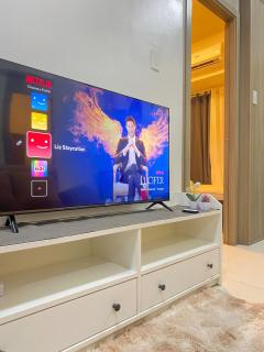 1BR Cozy Minimalist Unit near MOA or Manila Bay - 1