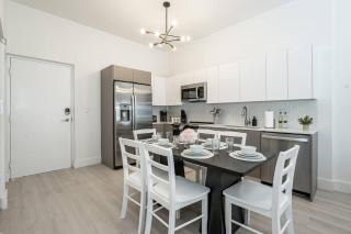 Prime 2BR Location Near Miami FIFA World Cup Stadium - Private Parking - EV Station - 1