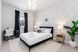 Prime 2BR Location Near Miami FIFA World Cup Stadium - Private Parking - EV Station - 8