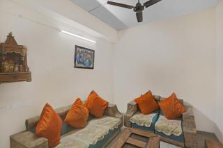 Capital O Diamond 18 Near Worlds Of Wonder - 3