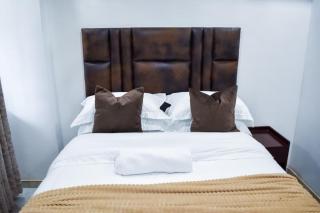 Premier Elegant Apartments - 0