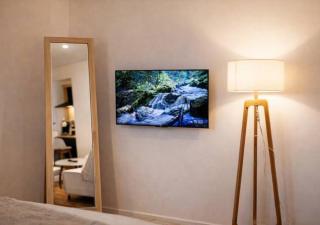 Spacious & Luxuary Studio - 3