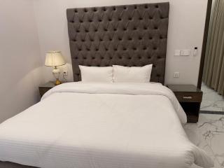 Regency Suites Apartment Hotel - 5