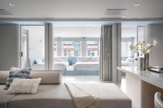 Blue Moss Residence - 1