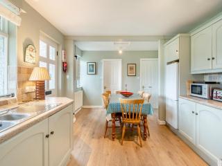 Howe Cottage - 2