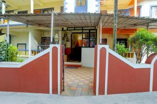 Super Hotel O Calangute Beach Road Formerly Crystal Holiday Homes - 1