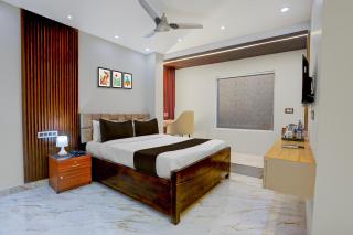 Super Townhouse Puri Bypass Crossway Formerly Hotel Pratee Heights - 6