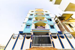 Hotel O Royal Brothers - 2