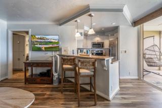 Hale Ono Loa 212-Updated Oceanfront 1 bedroom West Maui condo - 2