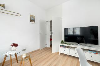 Bright Apartment Działyńskich Poznań Near Old Town by Noclegi Renters - 1