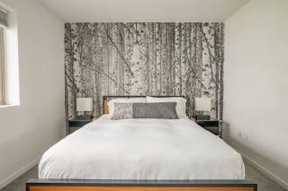 Stylish Urban Retreat w Rooftop Deck - 3