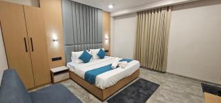 Hotel Earth Orbit - 7