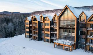 Luxury Condo on the Riverfront with Terrace - 7