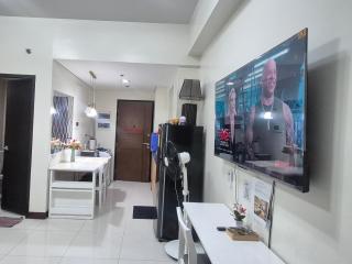 A&G Condotel at 101 Newport Across NAIA T3 - 2