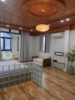 Ania Beachside Hotel Da Nang - 4