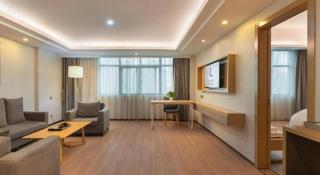 Lavande Hotels Guangzhou Fangcun Huadiwan Metro Station - 7