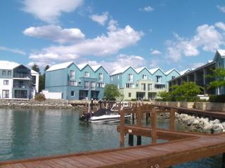 Apollo Quay Holiday Apartment - Mandurah - 0