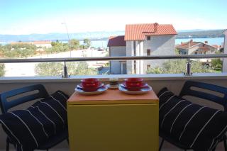Apartment Vesna by El-Pi Tours - Porat - 0
