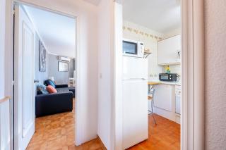 Spacious apartment with Pool, 3 min from the BEACH - Fuengirola - 1