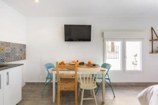 AlmeriaSuite Serenity Stay - 7