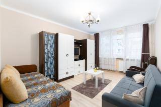 Jaremy Standard Apartment by BookingHost - 5