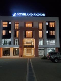 Highland Rhinor - 9