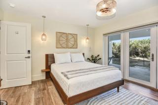 The White House on Flagler Beach - Unit 12 apts - 8