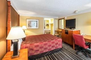 Econo Lodge Frederick I-70 - 7